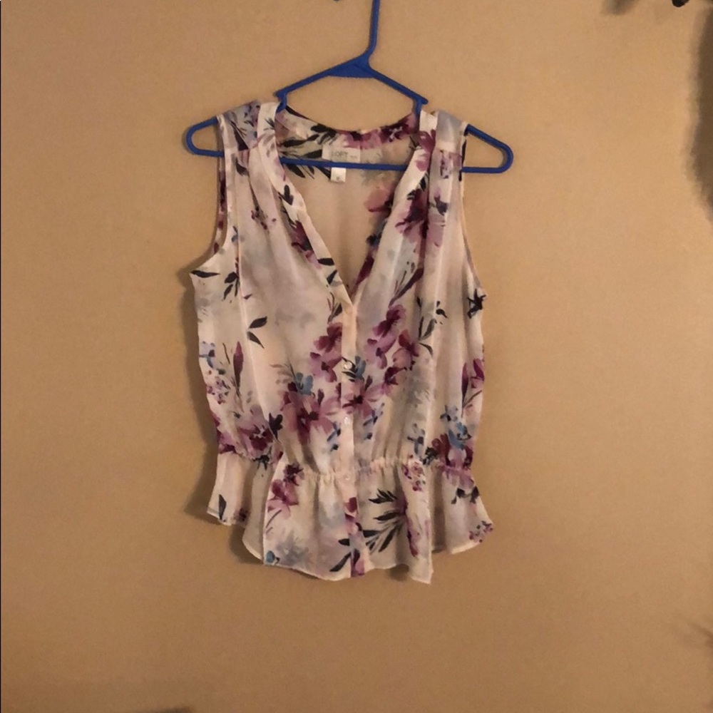 Loft sleeveless blouse